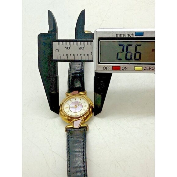 Vtg Fossil Women's Watch DR-2020 Mother of Pearl Face Pink Detail Black Leather - Picture 5 of 7